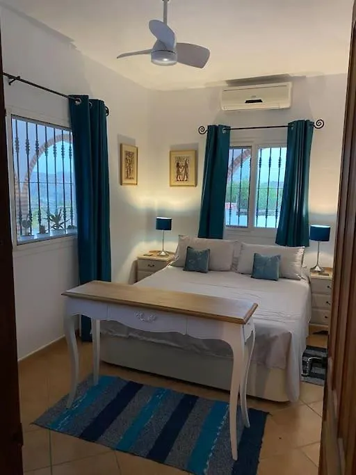 Lovely Home With Heated Pool & Countryside Views Near Sedella, Andalucia Spain