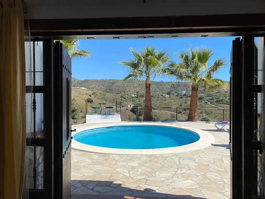 Lovely Home With Heated Pool & Countryside Views Near Sedella, Andalucia Sedella